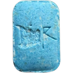 Pil Dior — MDMA 133mg; 2C-B 3mg — Berlin, Duitsland